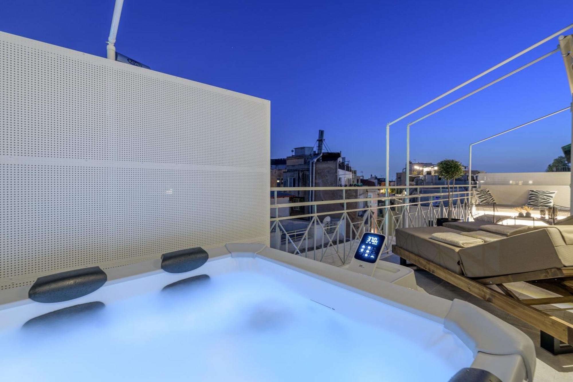 Central Sunny Loft With Plunge Pool Aten Exteriör bild